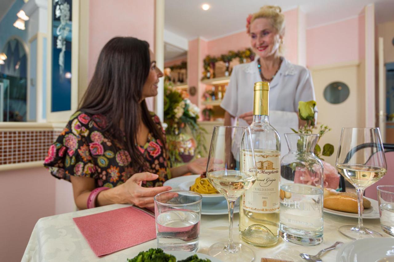 Hotel Pineta Bellaria – Igea Marina Kültér fotó