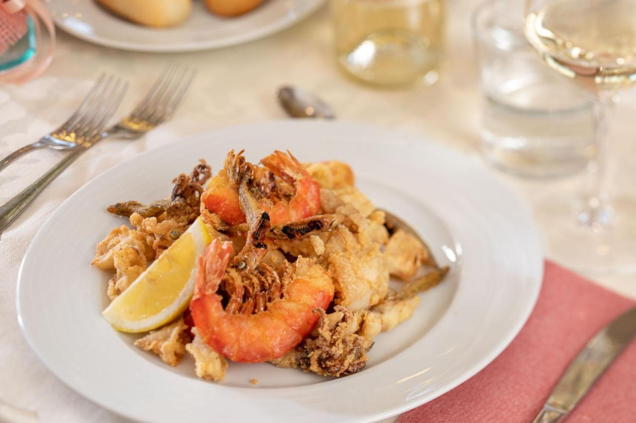 Hotel Pineta Bellaria – Igea Marina Kültér fotó