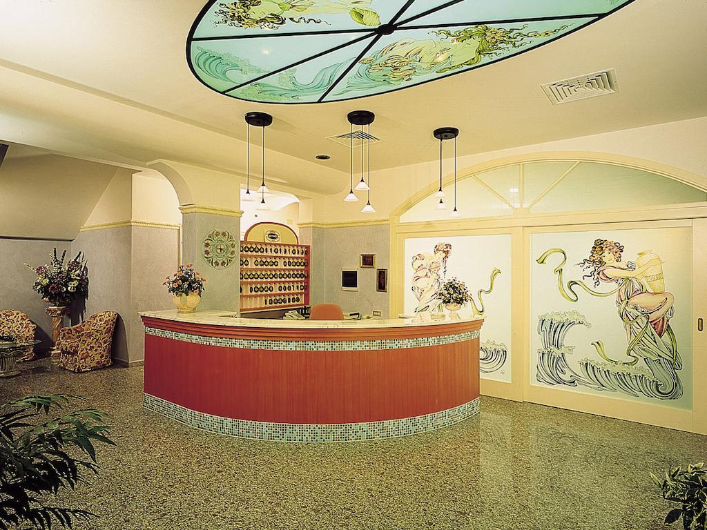 Hotel Pineta Bellaria – Igea Marina Kültér fotó